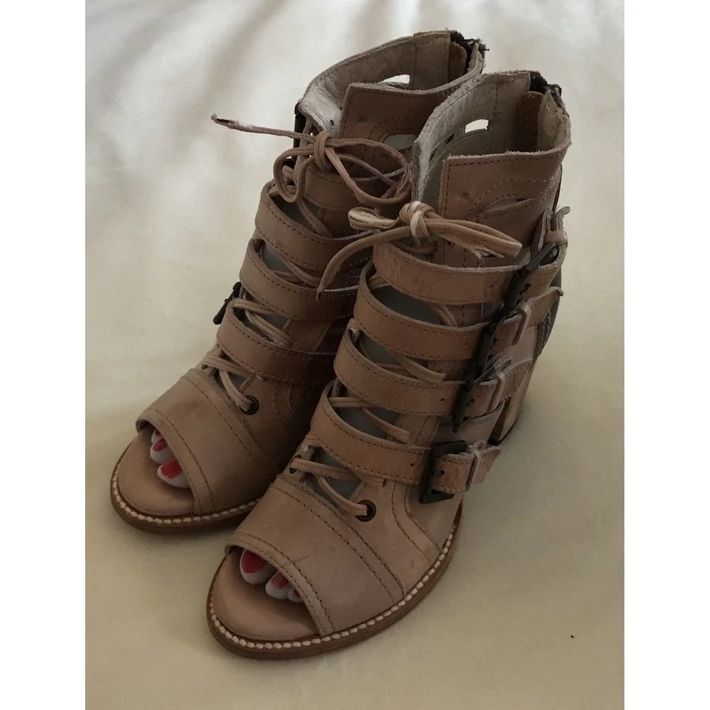freebird women tan